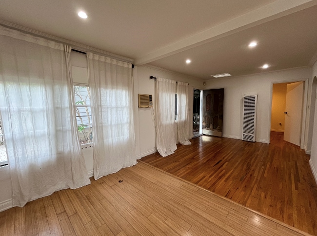 523 S Coronado St in Los Angeles, CA - Building Photo - Building Photo