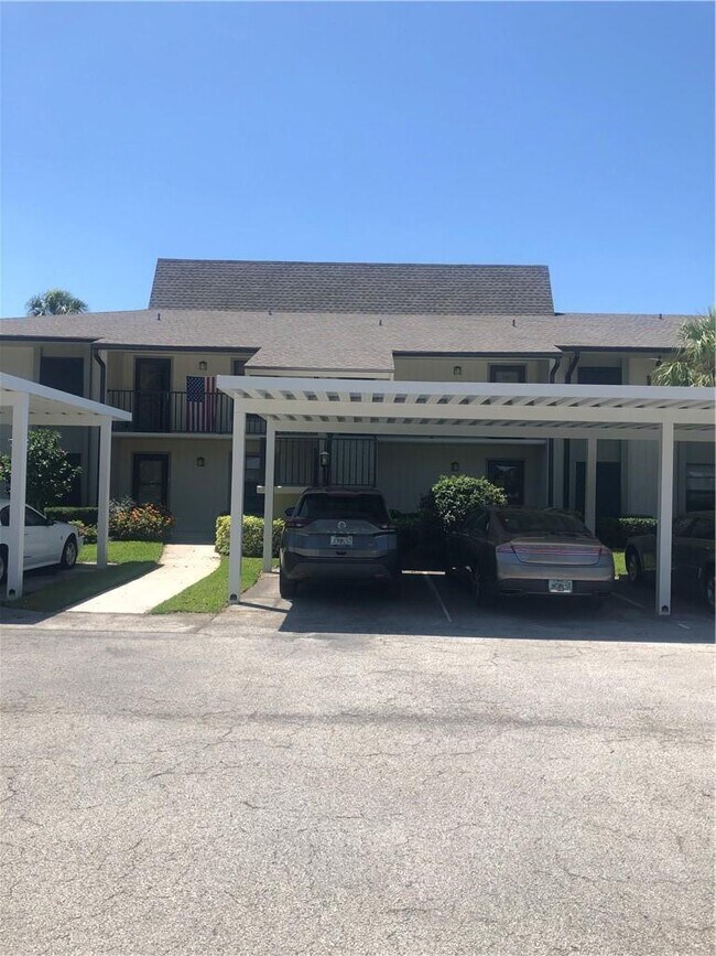 18 Plantation Dr in Vero Beach, FL - Building Photo - Building Photo