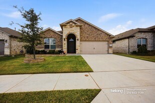1832 Chamaeleon Dr in Haslet, TX - Building Photo