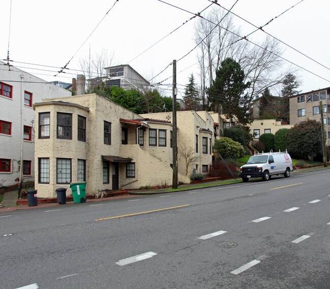 Donphilita Apartments in Seattle, WA - Building Photo - Building Photo