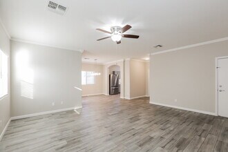 261 N Valle Verde in Apache Junction, AZ - Building Photo - Building Photo