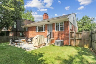 5722 Bradley Blvd in Bethesda, MD - Building Photo - Building Photo