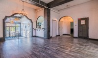 Lafayette Hotel Apartments in Los Angeles, CA - Building Photo - Interior Photo