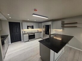 5057 Ridgedale Dr in Ogden, UT - Building Photo