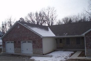 101-103 Griswald St in Marthasville, MO - Building Photo