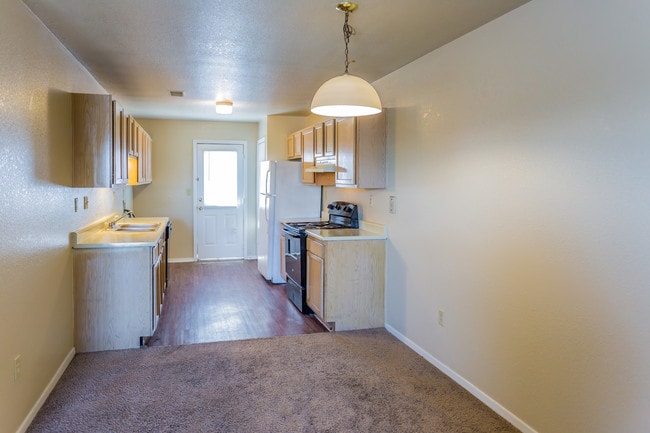 Countryside Village Apartments in Bartlett, TN - Building Photo - Interior Photo