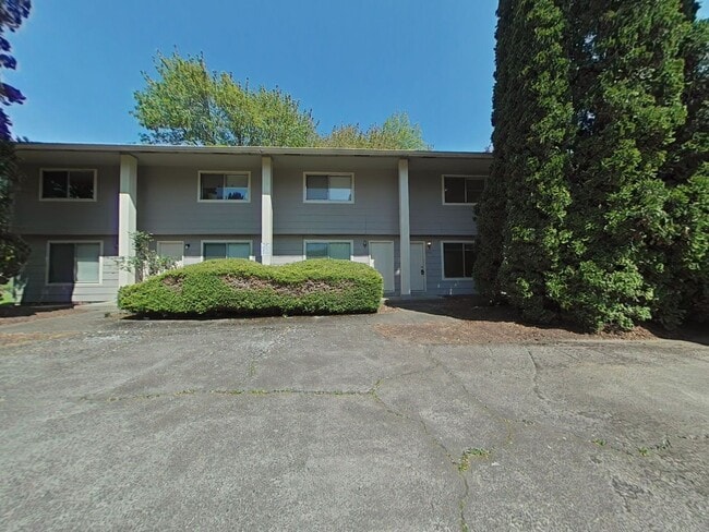 property at 1777 SE Lilly Pl