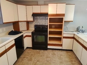 959 Lancaster St in Leominster, MA - Foto de edificio - Building Photo