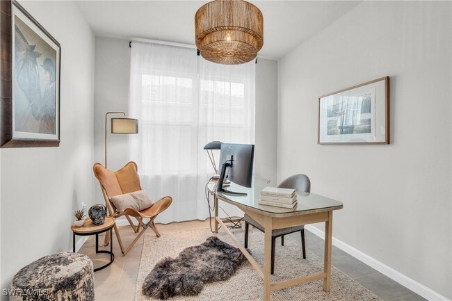 property at 4595 Arboretum Cir