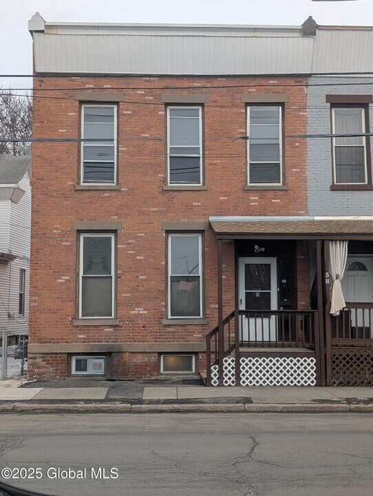 40 2nd Ave in Troy, NY - Building Photo