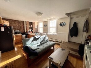 6 Symphony Rd, Unit B in Boston, MA - Building Photo - Building Photo