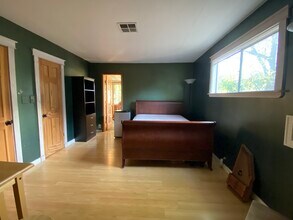 1206 Supi Ln in Topanga, CA - Building Photo - Building Photo