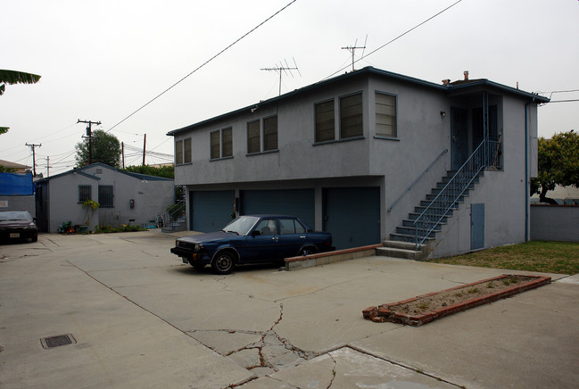 458-460 Edgewood St in Inglewood, CA - Building Photo - Building Photo