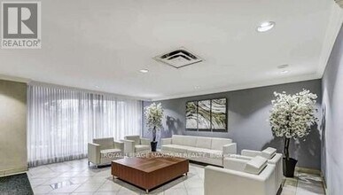 61-1961 Richview Rd in Toronto, ON - Building Photo - Building Photo