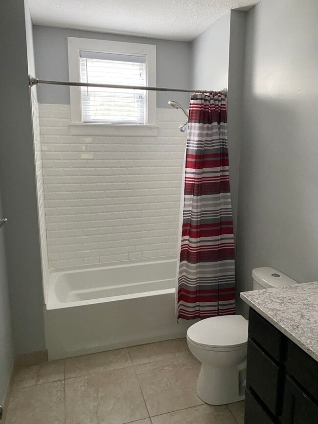 property at 221 N 8th St