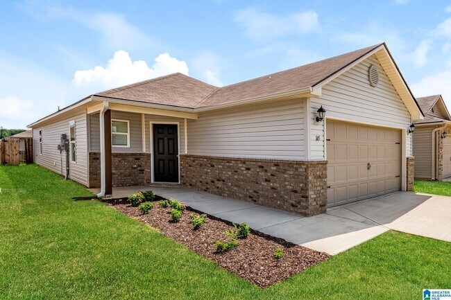 145 Jonathan Dr in Odenville, AL - Building Photo - Building Photo