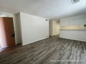 3007 W Louisiana Ave in Midland, TX - Building Photo - Building Photo