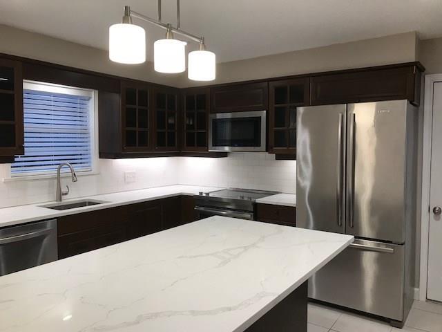 16238 Mill Point Dr in Houston, TX - Building Photo