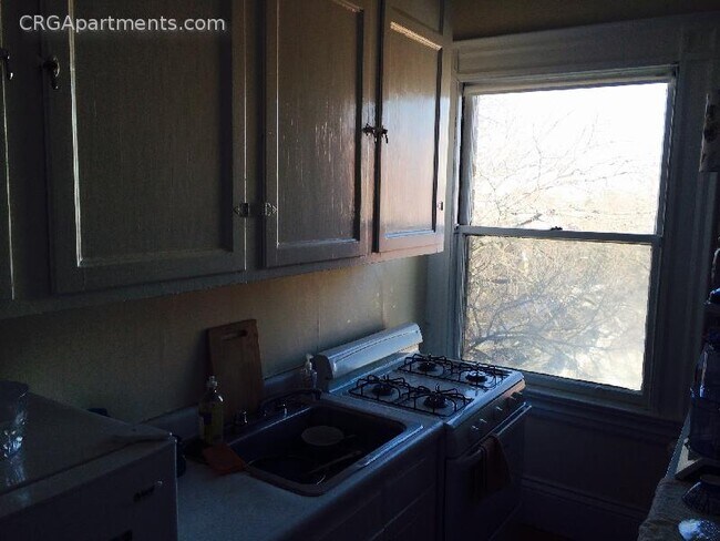 10 Ware St, Unit 206T