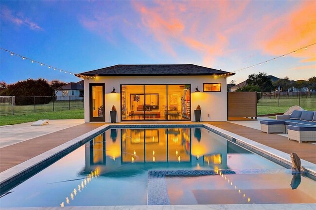 404 Prairie Clover Dr in Dripping Springs, TX - Building Photo - Building Photo