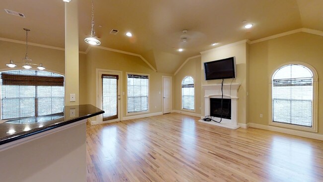 Rosedale Condominiums in Dallas, TX - Building Photo - Building Photo