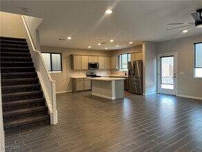 9976 Tucket Point Ct in Las Vegas, NV - Building Photo - Building Photo