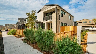 124 Wellness Wy in Rohnert Park, CA - Building Photo - Building Photo