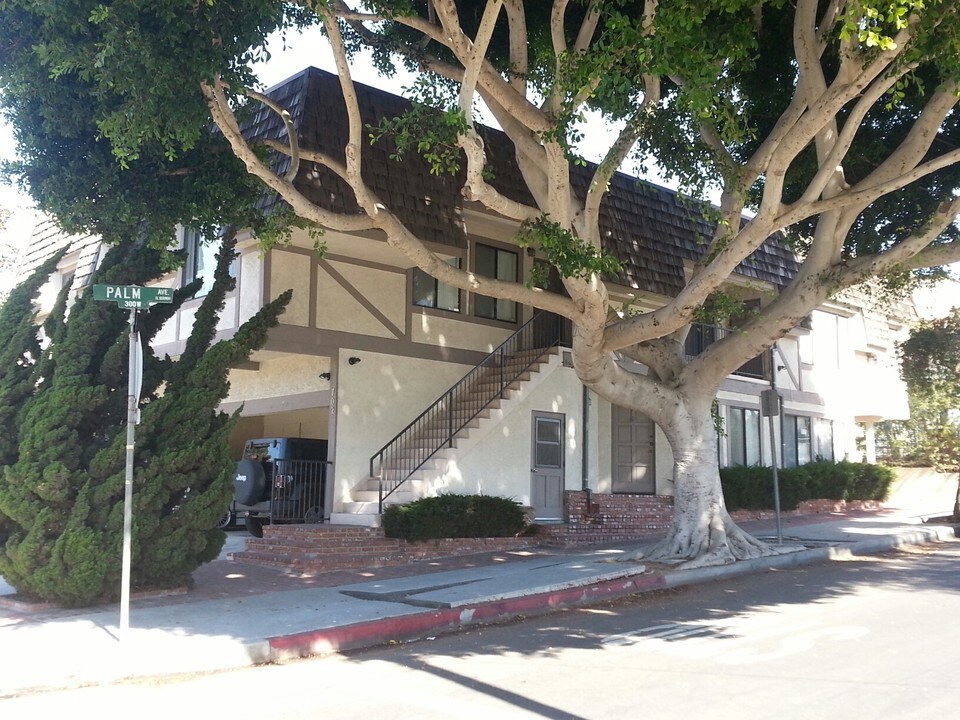 702 Virginia St in El Segundo, CA - Building Photo