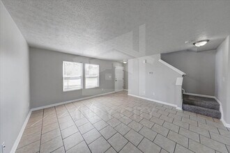 3034 Danube Way in Indianapolis, IN - Building Photo - Building Photo