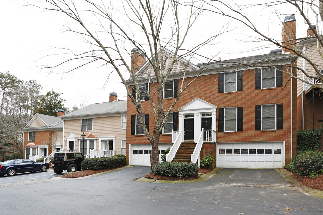 The Accolades in Atlanta, GA - Building Photo