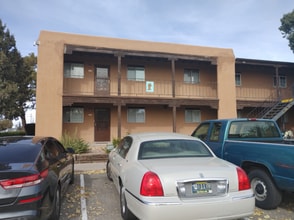 2800 Cerrillos Rd in Santa Fe, NM - Building Photo - Building Photo