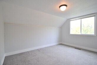 24 S 300 E in Logan, UT - Building Photo - Building Photo