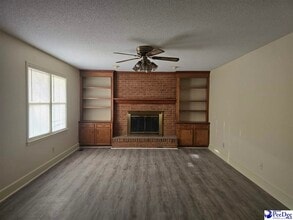 285 Timberlake Dr in Florence, SC - Building Photo - Building Photo