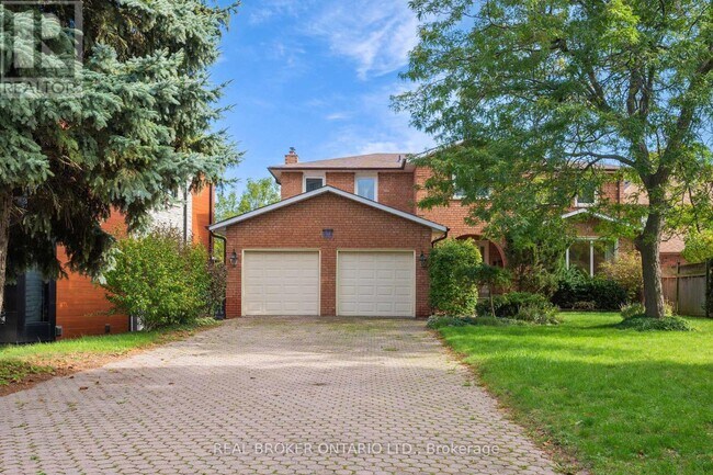 87a Hill Crescent in Toronto, ON - Building Photo - Building Photo
