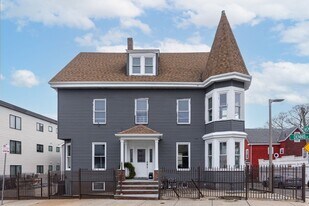 46 Dennis St in Boston, MA - Building Photo