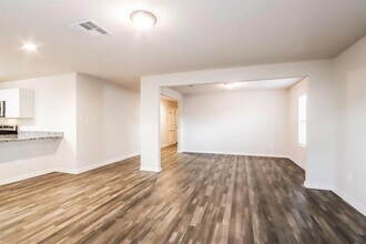 15678 Briar Forest Dr in Conroe, TX - Building Photo - Building Photo