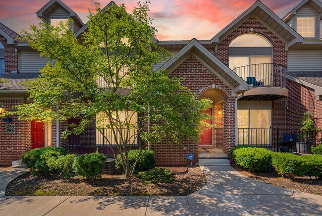 property at 2910 Signature Blvd