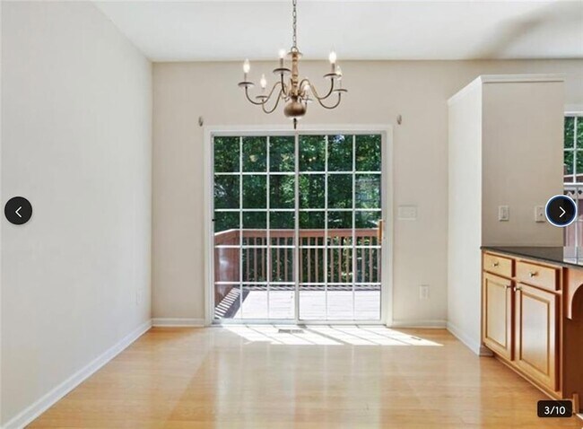 2072 Merrimont Way in Roswell, GA - Foto de edificio - Building Photo