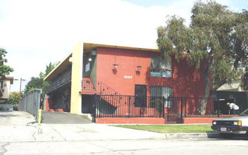 4107 Sunset Dr in Los Angeles, CA - Building Photo - Building Photo