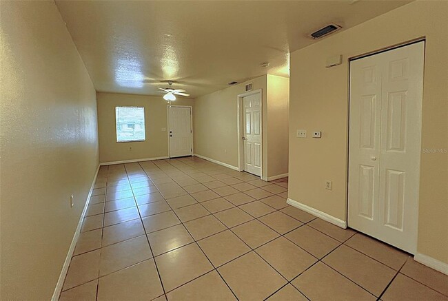 976 22nd Ave S in St. Petersburg, FL - Building Photo - Building Photo