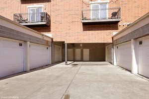 1329 W Loyola Ave in Chicago, IL - Building Photo - Building Photo