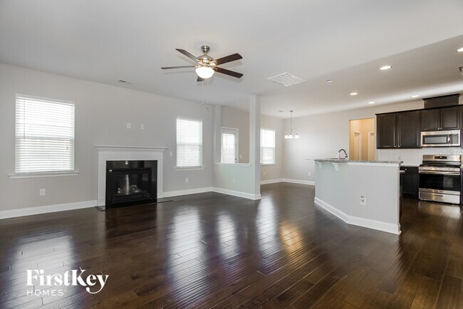 property at 4916 Wilcrest Ct