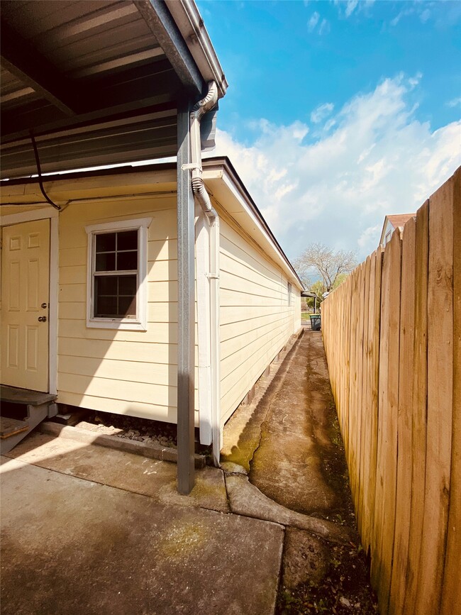 property at 611 Bolster St