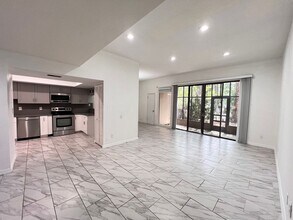 4840 Pebble Beach Dr in Orlando, FL - Building Photo - Building Photo