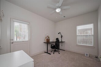 9420 Kerrwood Ln in Houston, TX - Building Photo - Building Photo