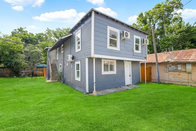 property at 3307 Broadway St