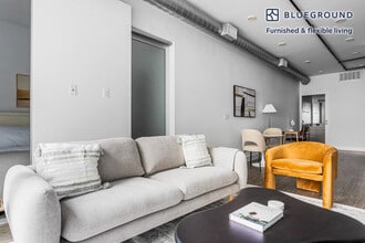 3838 Dunn Dr in Culver City, CA - Building Photo - Building Photo