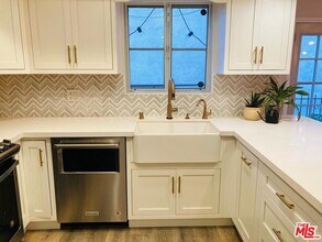 479 S Bedford Dr-Unit -1 in Beverly Hills, CA - Building Photo - Building Photo