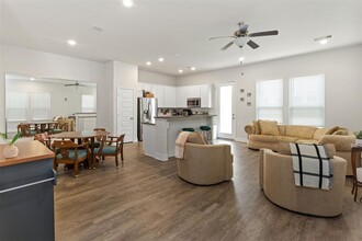 4416 Santorini Ln in Houston, TX - Building Photo - Building Photo