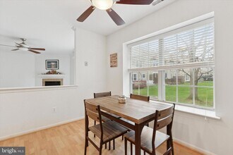 235 Copper Beech Dr in Blue Bell, PA - Building Photo - Building Photo